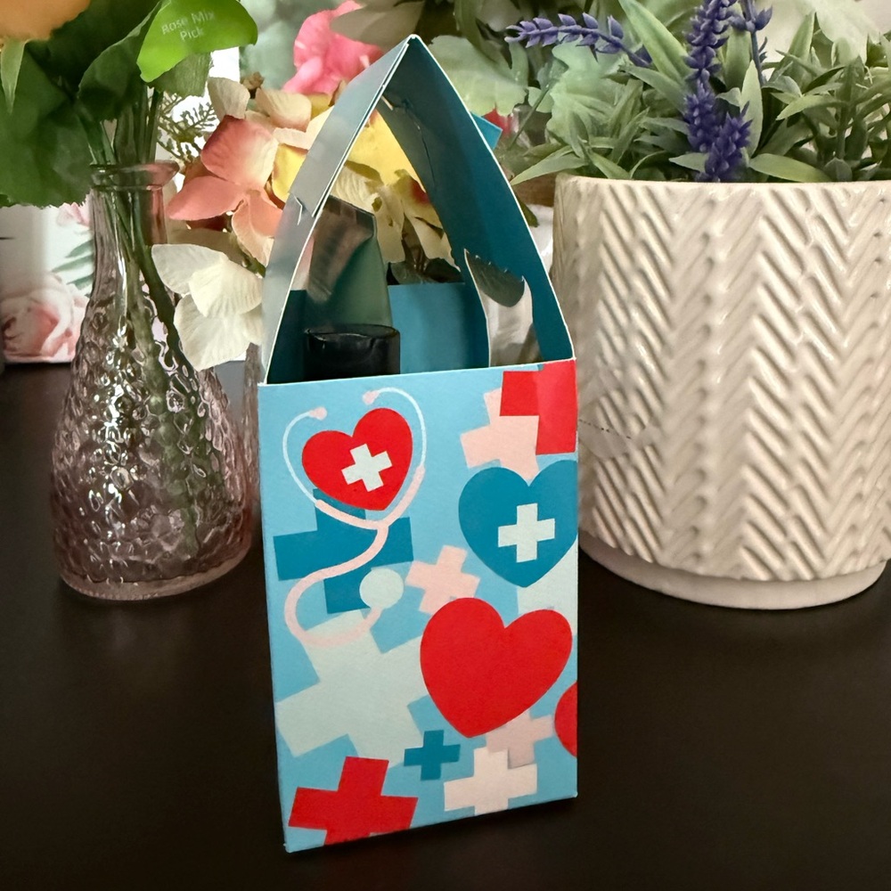 🆕🩺 BATH & BODY WORKS “HANDS & HEART” EUCALYPTUS & SPEARMINT 3-PIECE GIFT SET - Picture 5 of 5